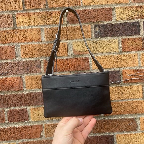 Rectangular Calvin Klein Fanny pack - Picture 10 of 11